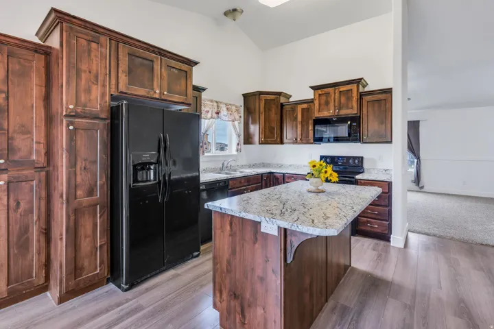 109 W 930 N, Santaquin, Utah 84655