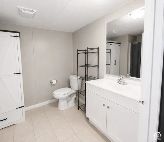 Large Bathroom