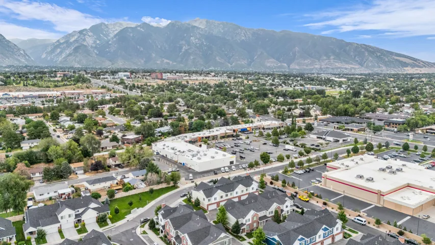 831 E Oakhampton Dr, Sandy, Utah 84094