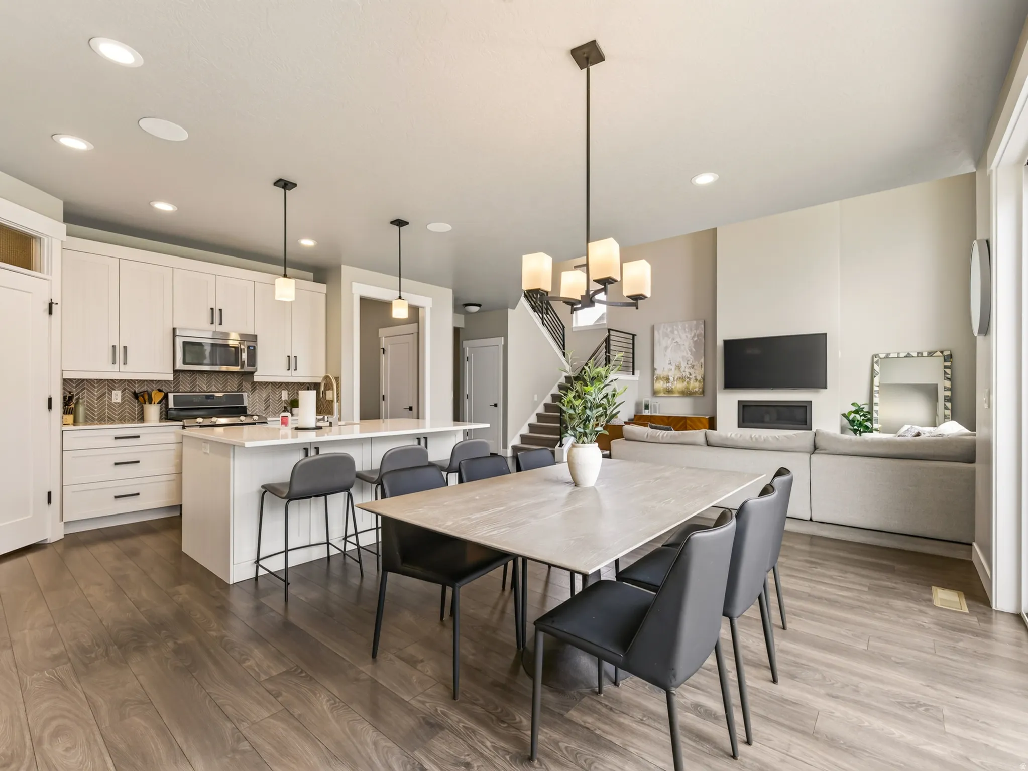 Great entertaining space