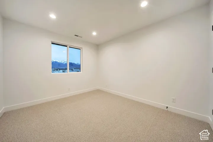 316 N Amber Ln, Layton, Utah 84041