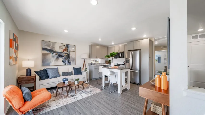 529 N Riverside Dr, Saratoga Springs, Utah 84045