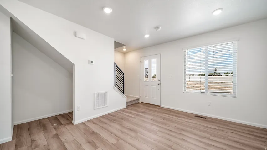 543 N Riverside Dr, Saratoga Springs, Utah 84045