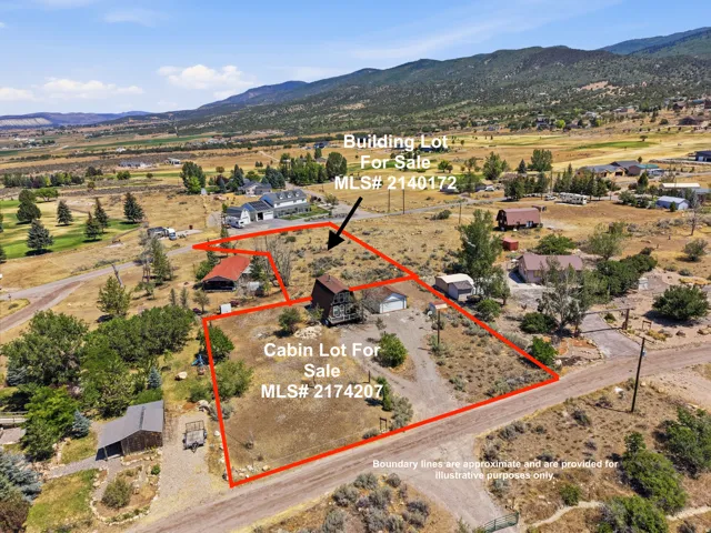 Adjoining lot is available to purchase
