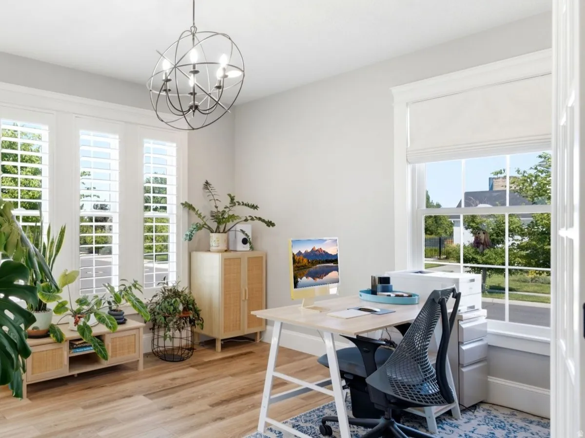 Spacious office off entryway