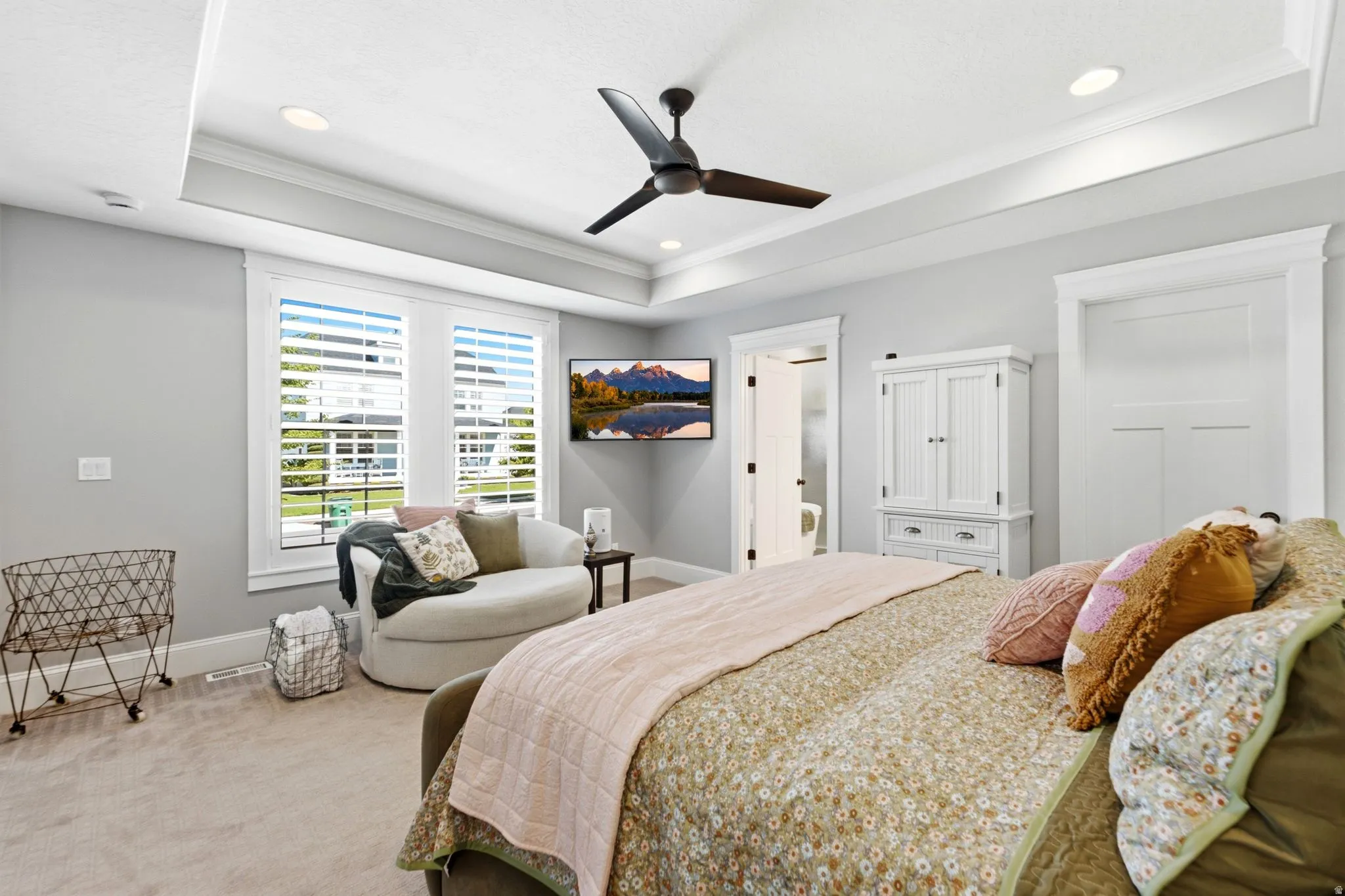Primary suite