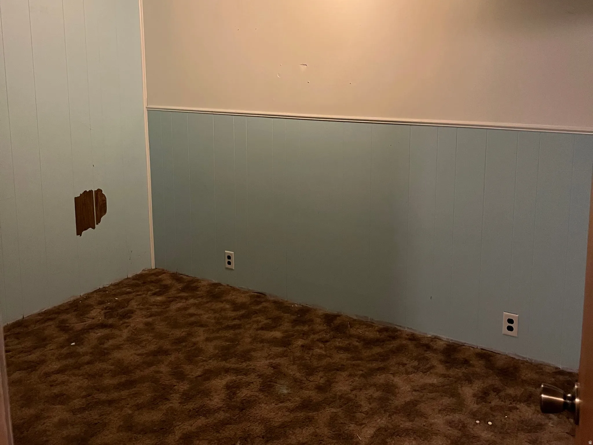 Technically, not able to list it as a bedroom, since there is no window, but it does have a closet. For understanding this room, I'll call it bedroom 4.