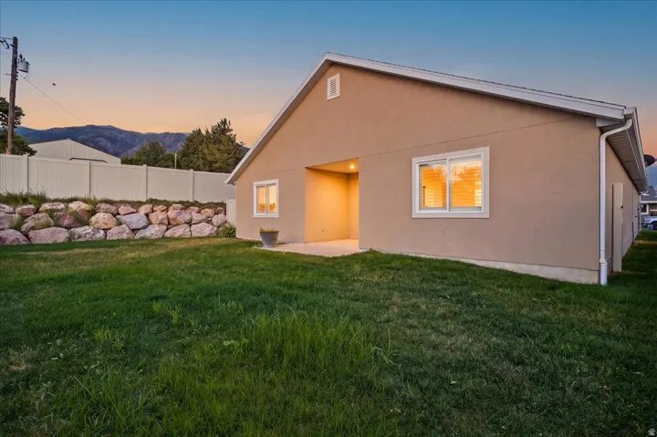 2195 E 1075 N, Layton, Utah 84040
