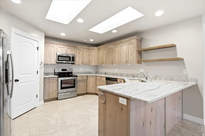 2195 E 1075 N, Layton, Utah 84040