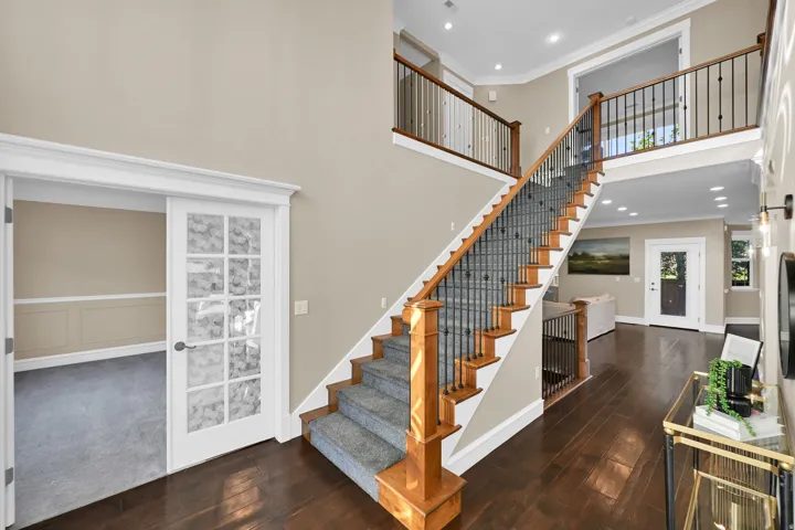 Entry Staircase