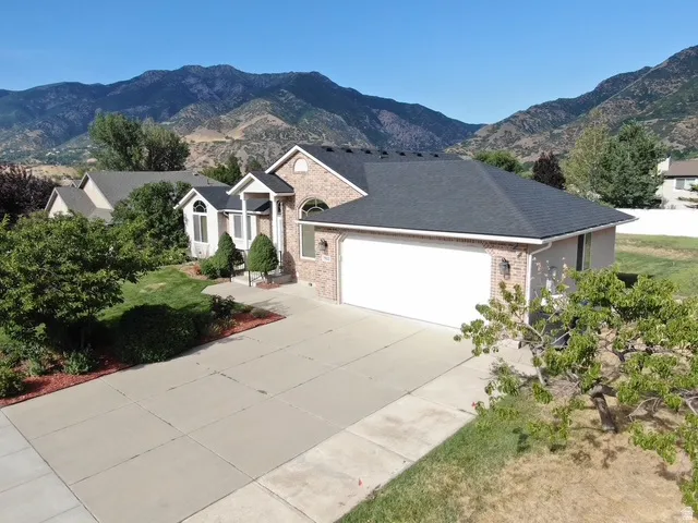 7922 S 2325 E, South Weber, Utah 84405