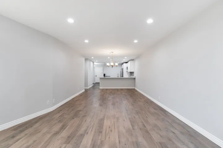 Dining/Kitchen area