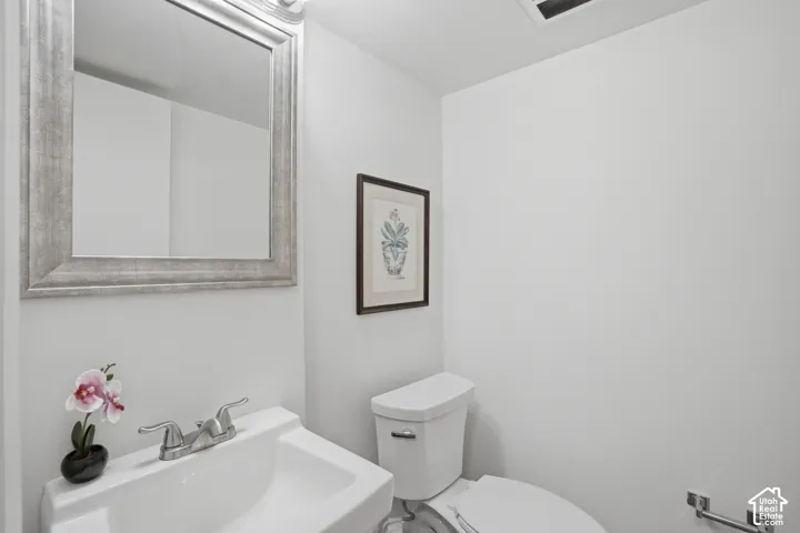 725 E Three Fountains Cir #57, Murray, Utah 84107