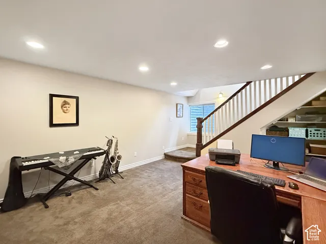 Spacious office with carpet