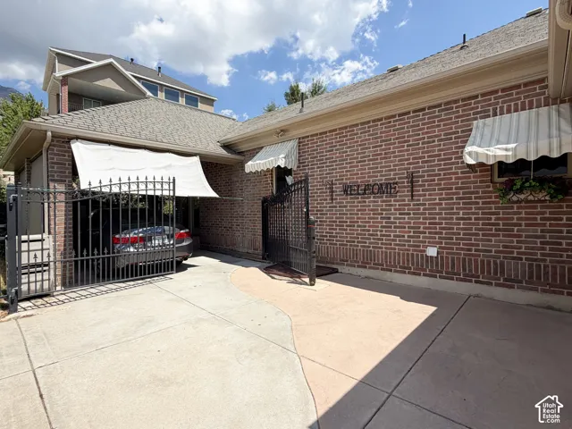Carport and driveway