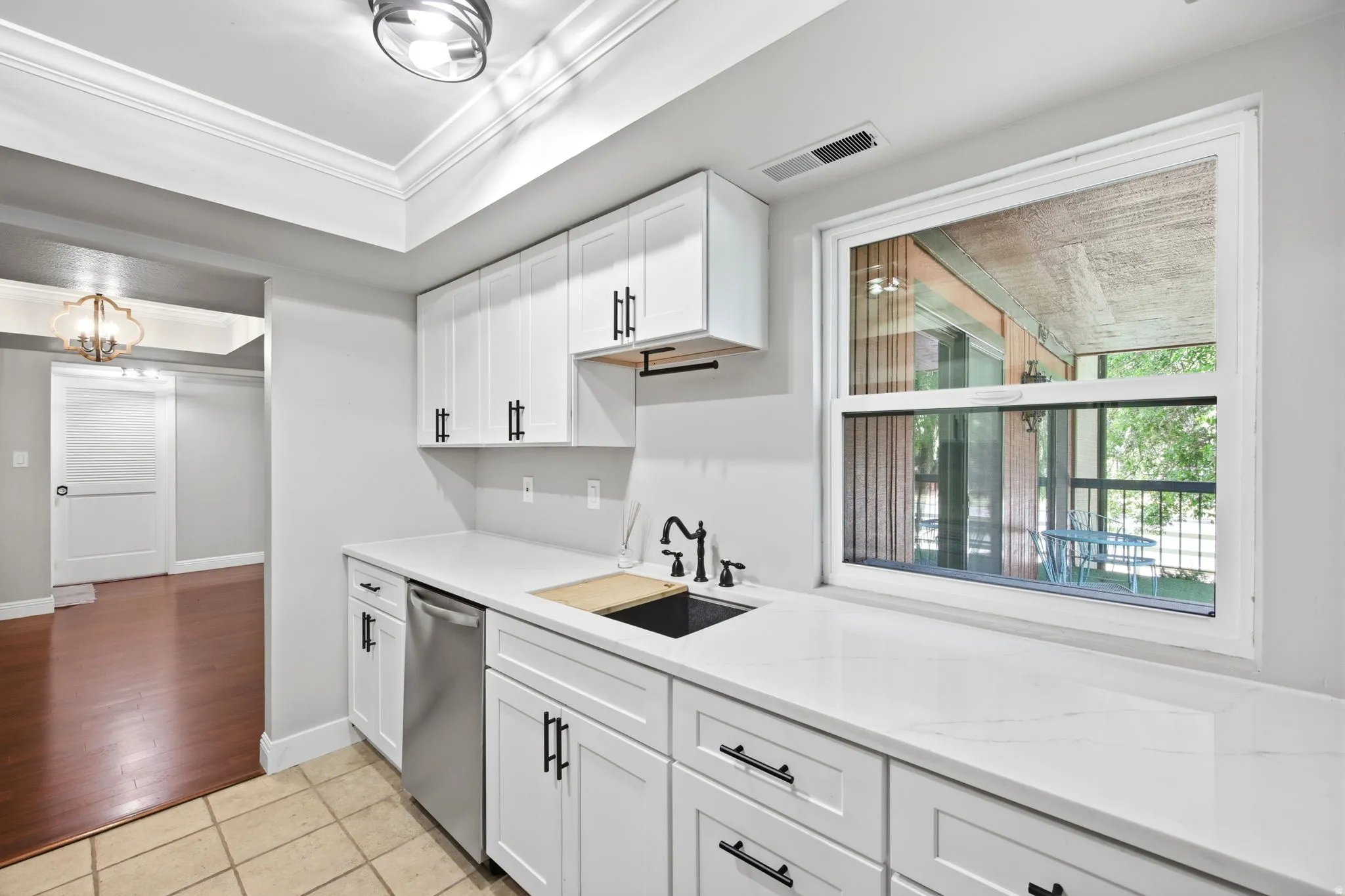 Kitchen has lots of light.