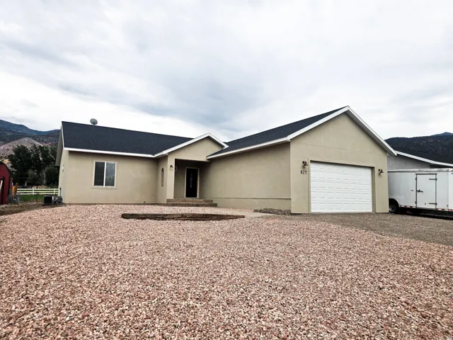 827 S 300 E, Monroe, Utah 84754