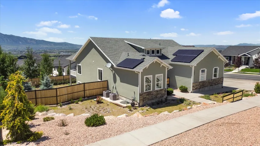 1093 S 600 E, Providence, Utah 84332