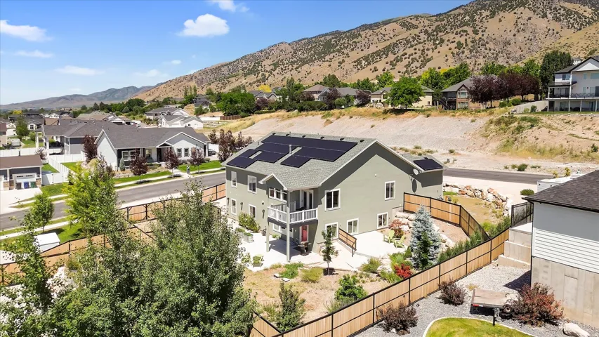 1093 S 600 E, Providence, Utah 84332