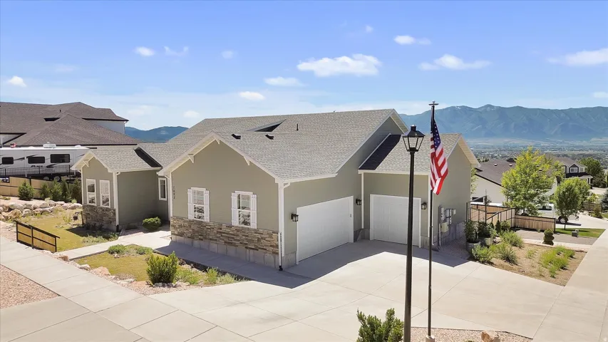 1093 S 600 E, Providence, Utah 84332