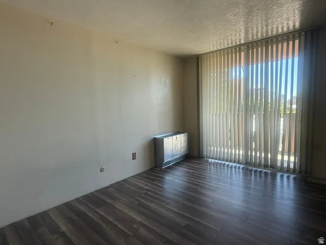 87 W 300 N #406, Salt Lake City, Utah 84103