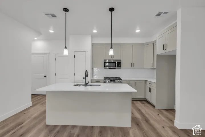 Representative photos of the same floor plan. Actual home may differ in finishes, colors, and options.