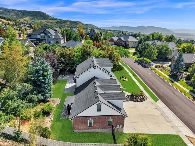 Mountainous backdrop with a residential neighborhood