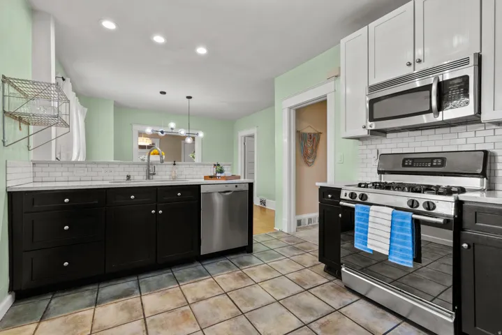 1284 E Stratford Ave, Salt Lake City, Utah 84106