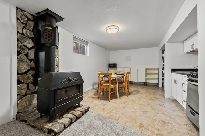1284 E Stratford Ave, Salt Lake City, Utah 84106