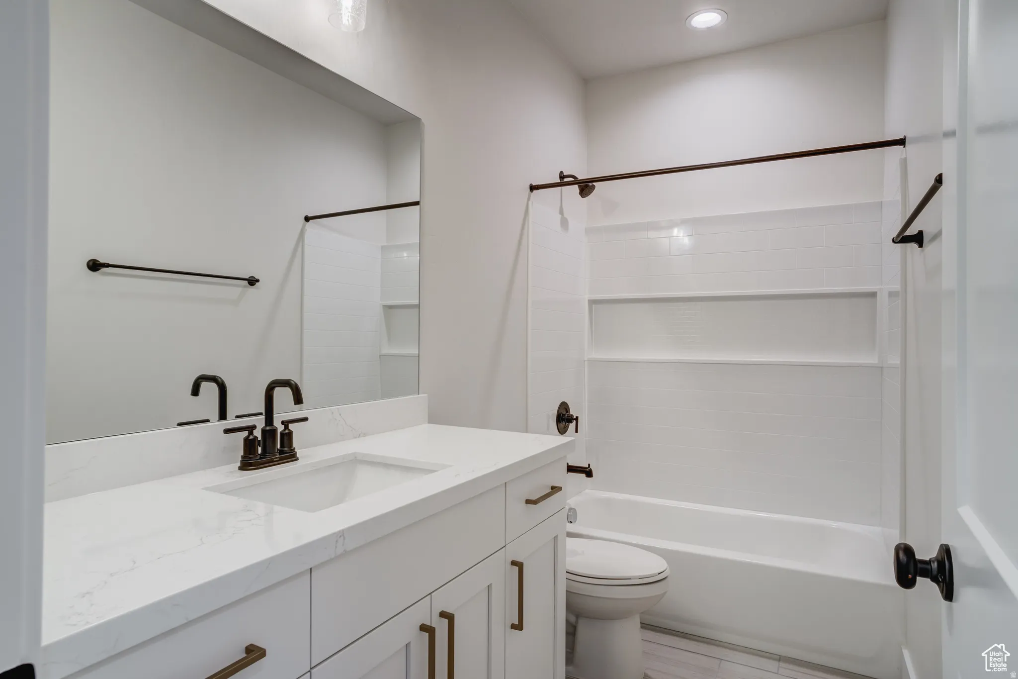 SAMPLE GUEST BATH