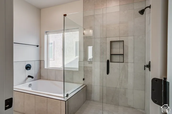 OWNERS BATH