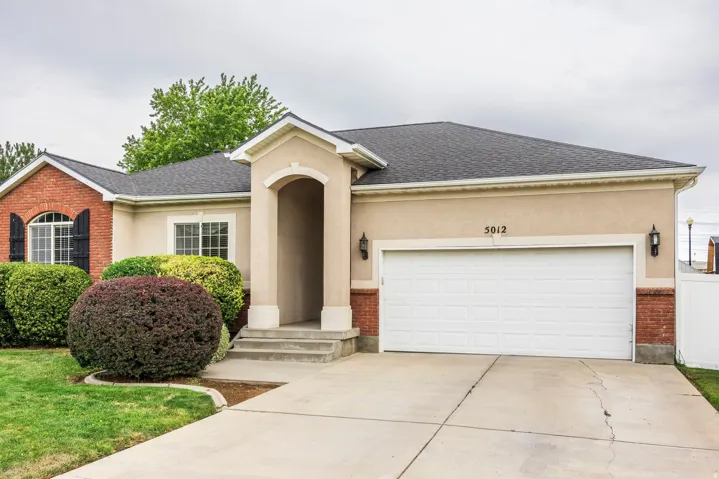 5012 W Wood Ranch Dr, South Jordan, Utah 84095