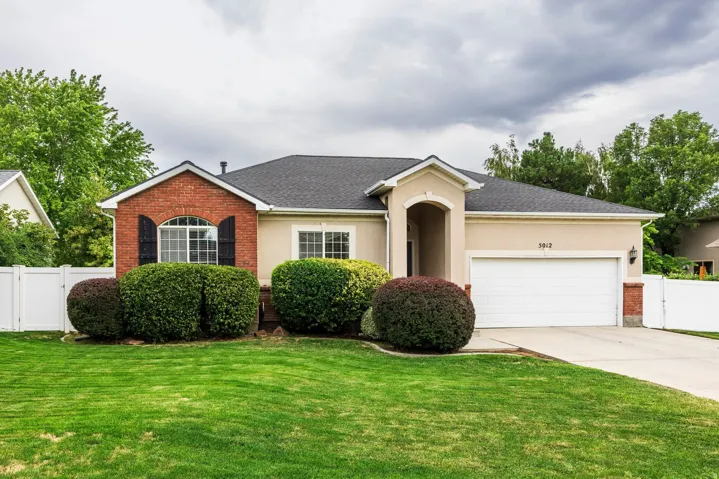 5012 W Wood Ranch Dr, South Jordan, Utah 84095