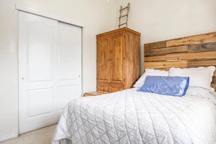 5012 W Wood Ranch Dr, South Jordan, Utah 84095