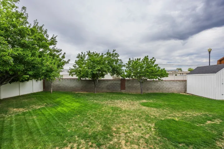 5012 W Wood Ranch Dr, South Jordan, Utah 84095