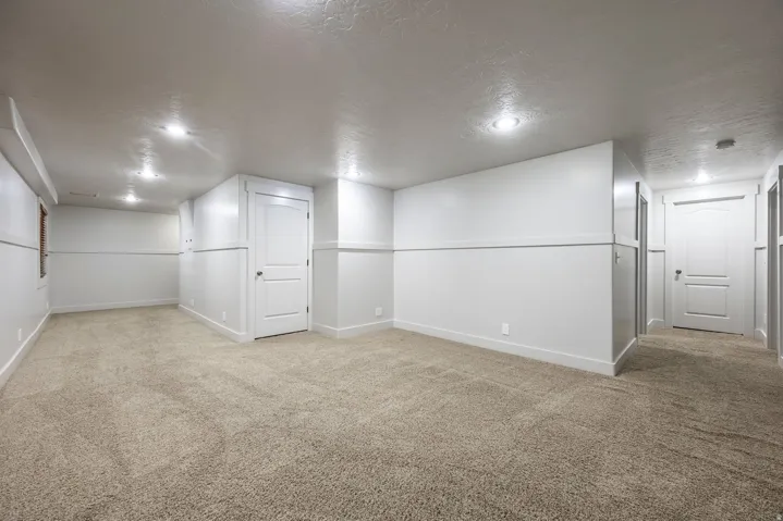 5012 W Wood Ranch Dr, South Jordan, Utah 84095