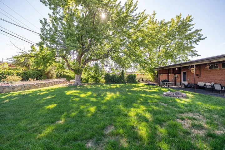 2375 W 4975 S, Roy, Utah 84067