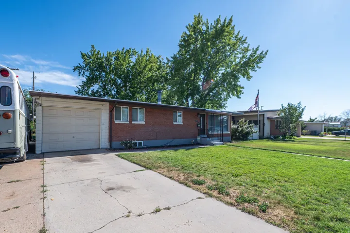 2375 W 4975 S, Roy, Utah 84067