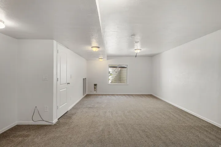 7183 S Villa Place Dr, Midvale, Utah 84047