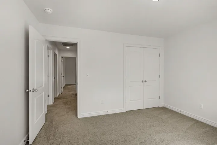 7183 S Villa Place Dr, Midvale, Utah 84047