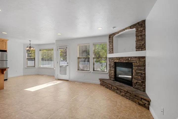 7183 S Villa Place Dr, Midvale, Utah 84047