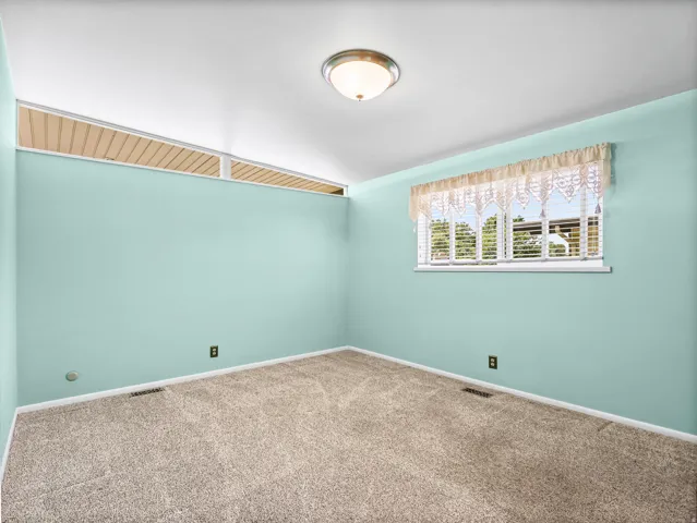 4547 S Tanglewood Dr, Holladay, Utah 84117