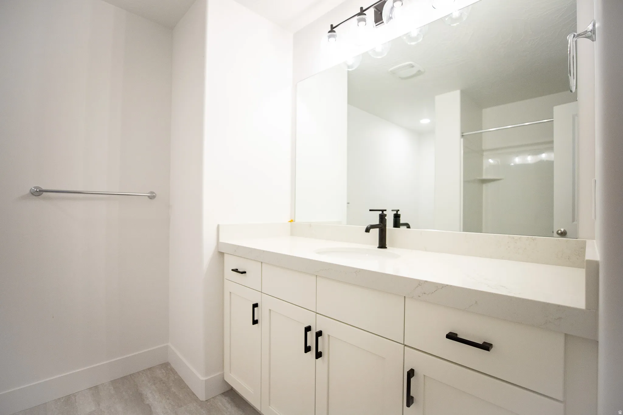 Full bathroom on second floor