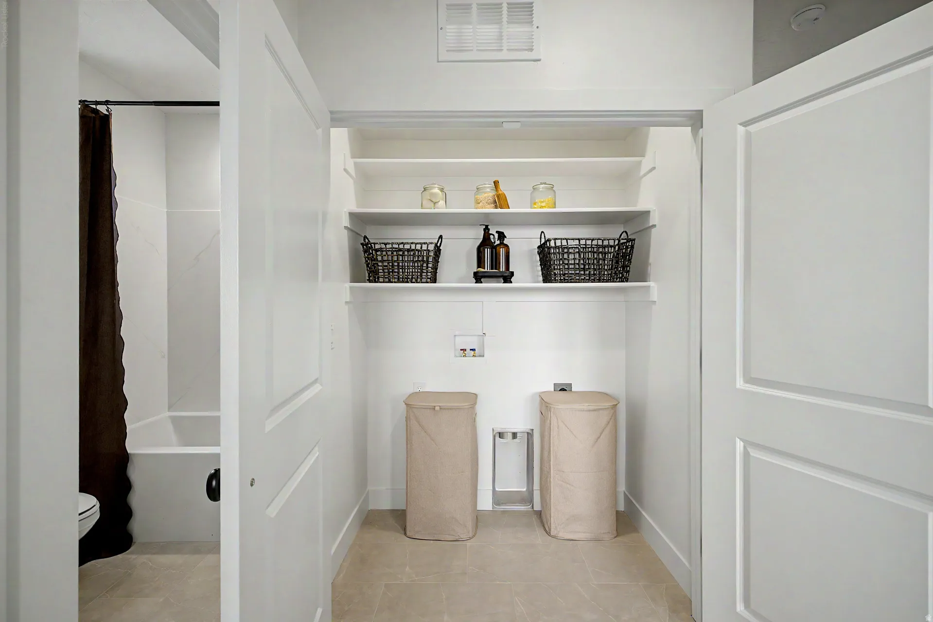 *Photo is from model home of the same floor plan for example purposes. Upgrades and finishes may vary*