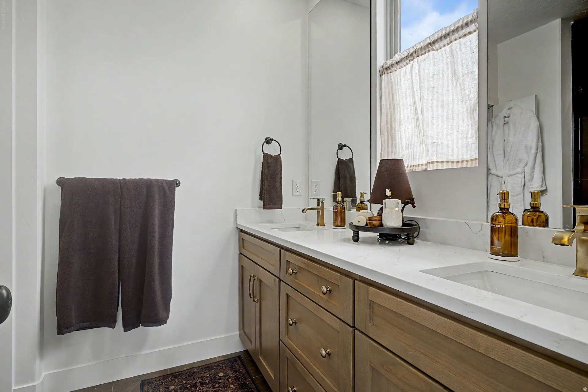 *Photo is from model home of the same floor plan for example purposes. Upgrades and finishes may vary*