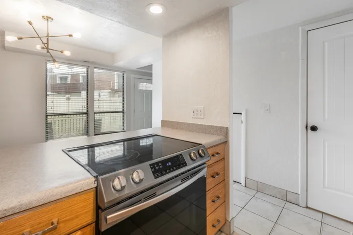 5976 S Sultan Cir, Murray, Utah 84107