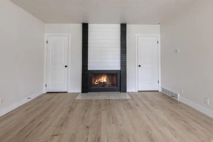 5976 S Sultan Cir, Murray, Utah 84107
