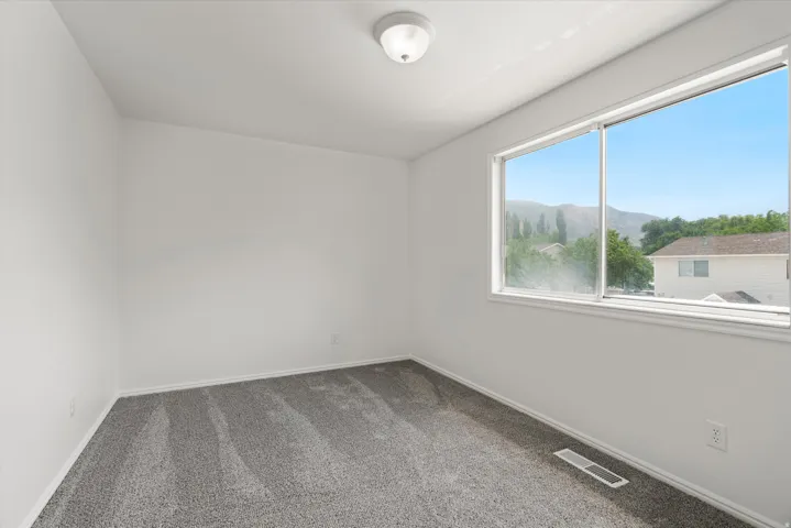 933 12th St, Ogden, Utah 84404