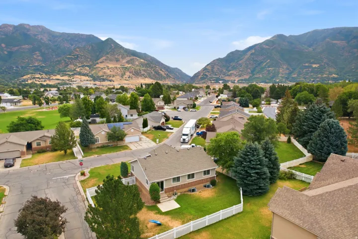 7473 S Shay Ln, South Weber, Utah 84405