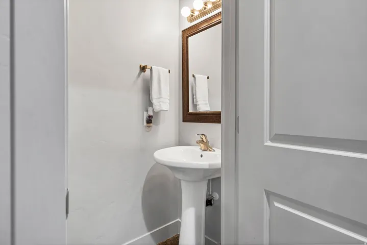 1/2 bath across from laundry